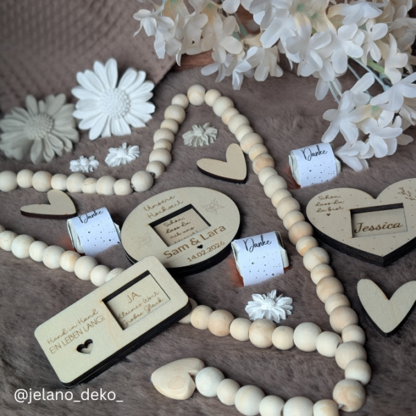 4 Designs Hochzeit Gastgeschenke Halter für Küsschen Schokolade als Gastgeschenk kleines Mitgebsel Dankeschön Tischkarten Namenskarten SVG Laser Datei – Bild 8