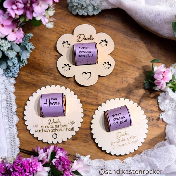 4 Designs Kindergarten Abschied und Einschulung Erzieherin Halter für Küsschen Schokolade als Gastgeschenk Dankeschön SVG Laser Datei – Bild 4