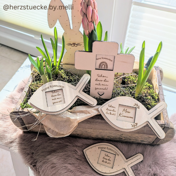 4 Designs kirchliche Anlässe Taufe Konfirmation Kommunion Firmung Halter für Küsschen Schokolade als Gastgeschenk kleines Mitgebsel Dankeschön Tischkarten Namenskarten SVG Laser Datei – Bild 19