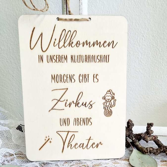 SVG Laser Datei Kranz Türschild Wanddekoration Aufhänger Willkommen in unserem Kulturhaushalt Laserdatei – Bild 9