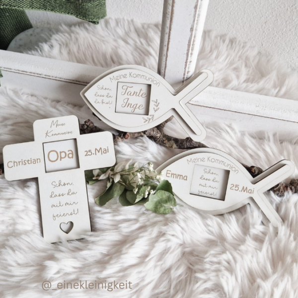 4 Designs kirchliche Anlässe Taufe Konfirmation Kommunion Firmung Halter für Küsschen Schokolade als Gastgeschenk kleines Mitgebsel Dankeschön Tischkarten Namenskarten SVG Laser Datei – Bild 10