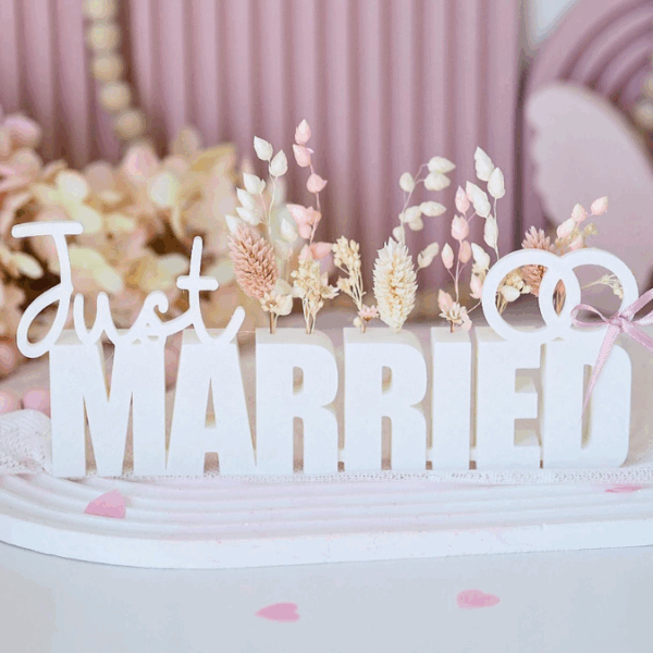 STL 3D Druck Datei Hochzeit Schriftzug Just married mit Löchern für Blumen und Platz für Geldgeschenk 3D Druck Datei – Bild 3