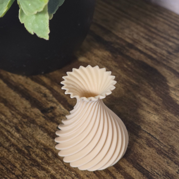 STL 3D Druck Datei Vase Blumenvase mit Rillen Schräg Struktur 3D Druck Datei – Bild 5