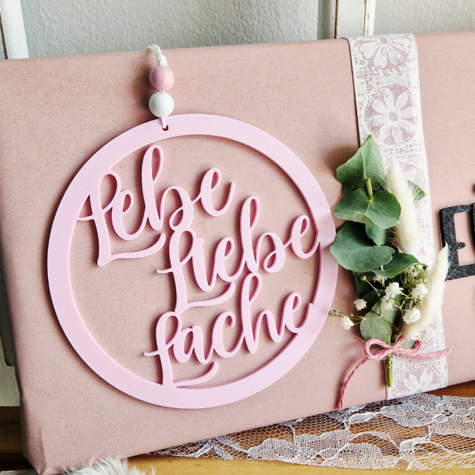 STL 3D Druck Datei Kranz Lebe Liebe Lache Anhänger Geschenkidee Türkranz Deko Flur Eingangsbereich 3D-Druck Datei – Bild 4