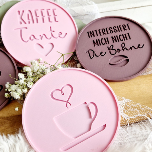 STL 3D-Druck Datei 6er Set Untersetzer Kaffee Dekoteller Kaffeetablett Kaffeeliebe Kaffeetante Kaffeetasse 3D Geschenkidee 3D-Datei – Bild 5