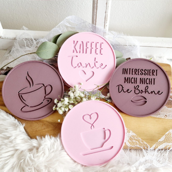 STL 3D-Druck Datei 6er Set Untersetzer Kaffee Dekoteller Kaffeetablett Kaffeeliebe Kaffeetante Kaffeetasse 3D Geschenkidee 3D-Datei – Bild 7