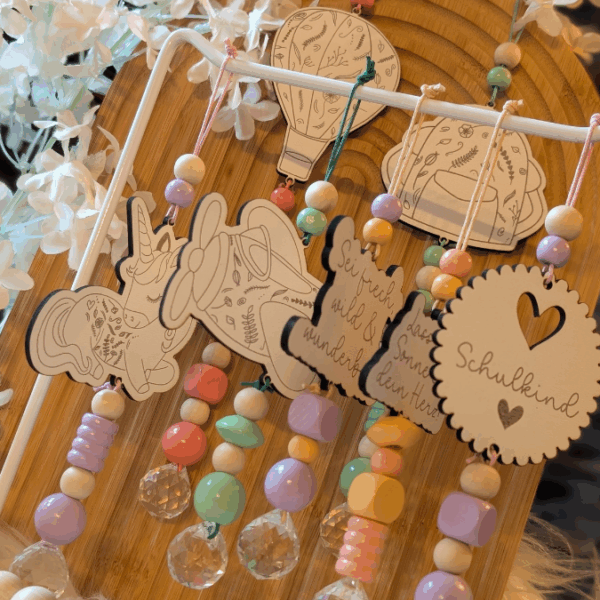 SVG Laserdatei Florale Sonnenfänger für Kinder Schulkind Einschulung Junge Mädchen Einhorn Flugzeug 9 Designs Geschenkidde für Kinder SVG-Datei – Bild 18