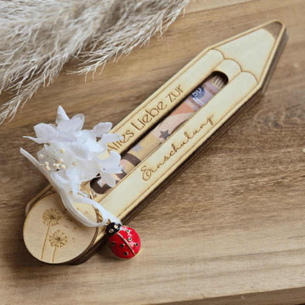 SVG Laserdatei Schulkind Einschulung Halter für Lolli Lutscher Geldgeschenke Schultüte Stift Gescheinkidee Junge Mädchen SVG Datei – Bild 9