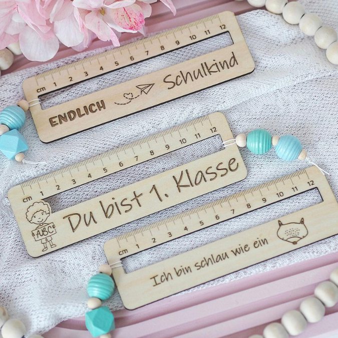 SVG Laserdatei Schulkind Einschulung Lesehilfe Lineal 10er Set personalisierbar Gescheinkidee Junge Mädchen SVG Datei – Bild 3