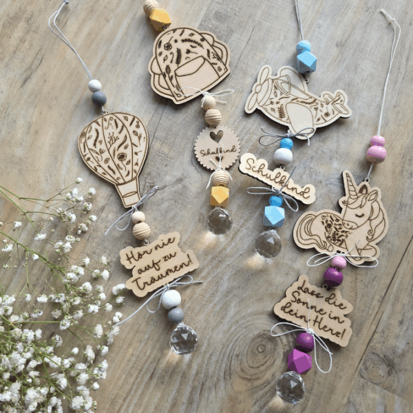 SVG Laserdatei Florale Sonnenfänger für Kinder Schulkind Einschulung Junge Mädchen Einhorn Flugzeug 9 Designs Geschenkidde für Kinder SVG-Datei – Bild 24