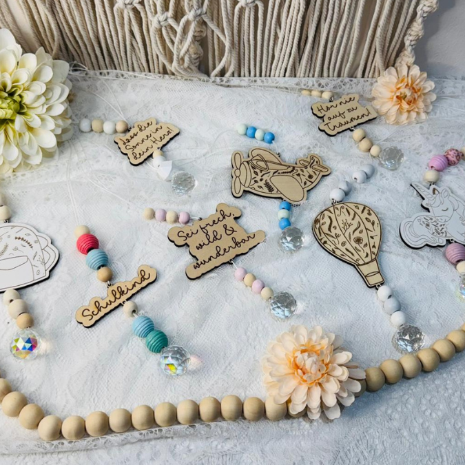 SVG Laserdatei Florale Sonnenfänger für Kinder Schulkind Einschulung Junge Mädchen Einhorn Flugzeug 9 Designs Geschenkidde für Kinder SVG-Datei – Bild 7