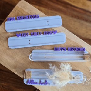STL 3D Druck Datei 4er Geburtstag Halter für Reagenzgläser, Gutscheine oder Geld Geschenkverpackung Wunscherfüller 3D-Druck Datei Zeit statt Zeug