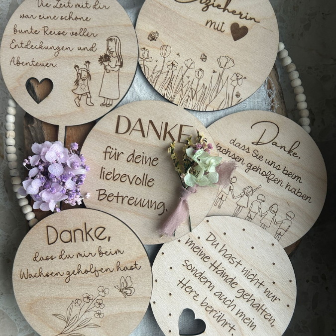 SVG Laser Datei Pflanzenstecker 9er Set Kindergartenabscheid Geschenk Erzieherin Kita KiGa SVG Datei – Bild 3