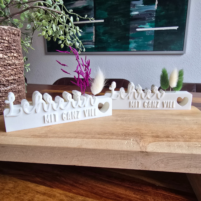 STL 3D Druck Datei 2er Schriftzug Lehrerin mit ganz viel Herz Aufsteller 3D-Druck Datei Abschied Schule Schulkind mit Löchern für Blumen