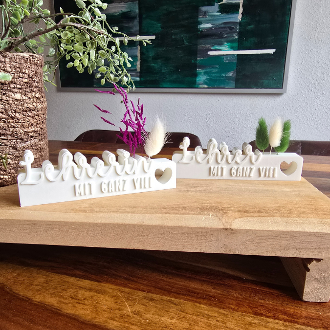 STL 3D Druck Datei 2er Schriftzug Lehrerin mit ganz viel Herz Aufsteller 3D-Druck Datei Abschied Schule Schulkind mit Löchern für Blumen – Bild 9