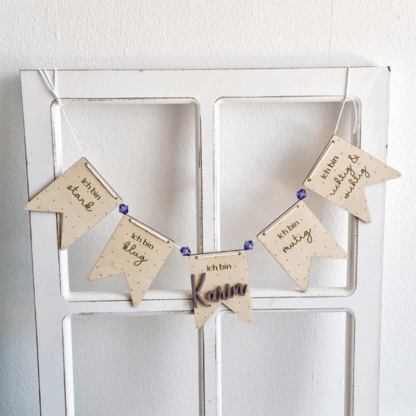 SVG Laser Datei Wimpel Affirmationen Kinderzimmer Deko personalisierbar Ich bin mutig... SVG Datei Kinderzimmerdeko – Bild 3