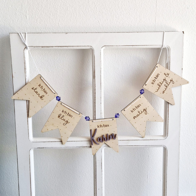 SVG Laser Datei Wimpel Affirmationen Kinderzimmer Deko personalisierbar Ich bin mutig... SVG Datei Kinderzimmerdeko – Bild 3