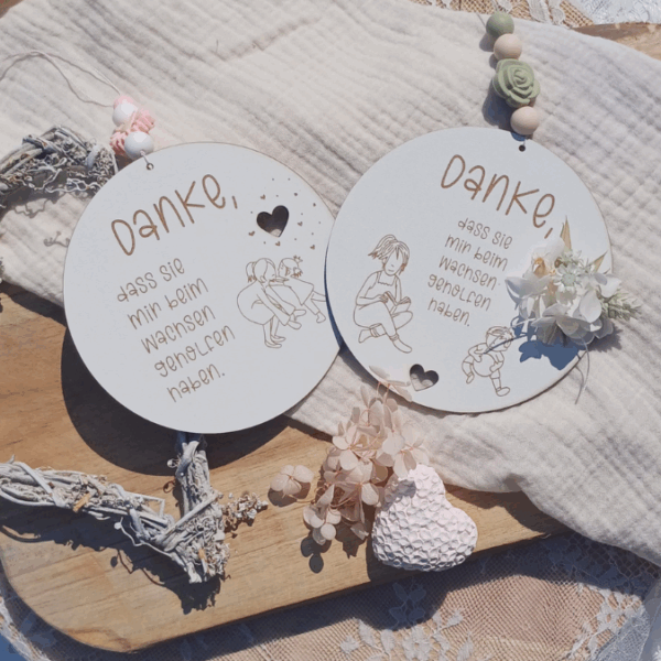 SVG Laserdatei 6 Designs Schilder Holzscheiben Geschenkidee Abschied Kindergarten Erzieherin Kindergartenabschied Danke Kita Kiga SVG Datei – Bild 29