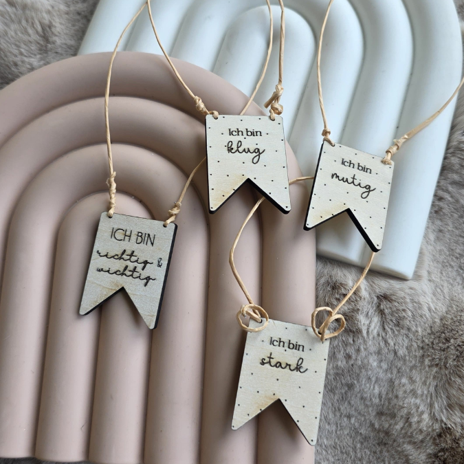 SVG Laser Datei Wimpel Affirmationen Kinderzimmer Deko personalisierbar Ich bin mutig... SVG Datei Kinderzimmerdeko – Bild 7