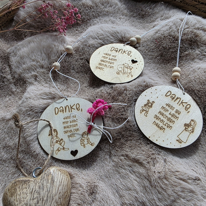 SVG Laserdatei 6 Designs Schilder Holzscheiben Geschenkidee Abschied Kindergarten Erzieherin Kindergartenabschied Danke Kita Kiga SVG Datei – Bild 11
