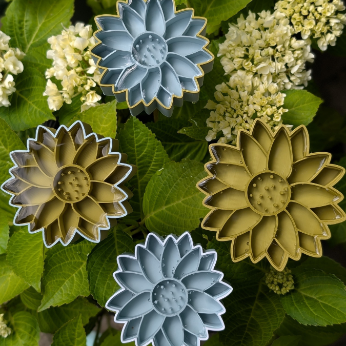 STL 3D Druck Datei Insektentränke Blume in 2 Größen jeweils für 8mm und 10mm Stäbe Bienentränke Schmetterlingtränke Garten Beet Blumentopf 3D-Druck Datei – Bild 5