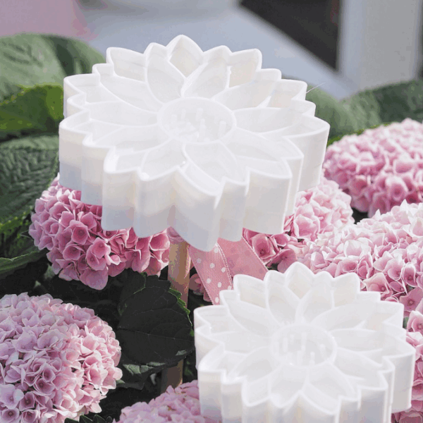 STL 3D Druck Datei Insektentränke Blume in 2 Größen jeweils für 8mm und 10mm Stäbe Bienentränke Schmetterlingtränke Garten Beet Blumentopf 3D-Druck Datei – Bild 3