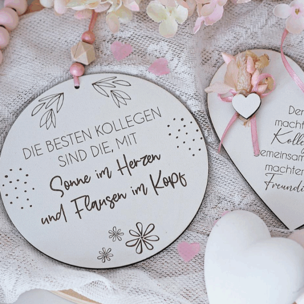 SVG Datei 3 Designs Schilder Kollegen Lieblings Kollegin Arbeitskollegen Abschied Kollege Arbeit Büro Holzscheibe – Bild 3