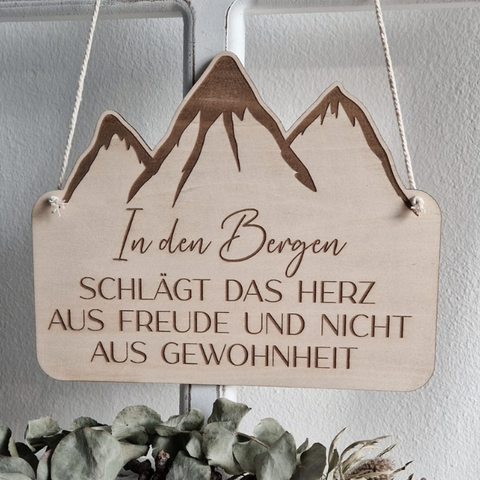 SVG Datei 4 Designs Schilder Berge Wanderlust Holzscheiben Bergverliebt Bergliebe Laserdatei – Bild 8