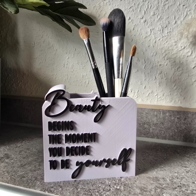 3D Druck Datei STL 3er Set Kosmetikpinsel Halter & Aufsteller "Beauty begins the moment you decide to be yourself" Frauen Geschenkidee Deko – Bild 8