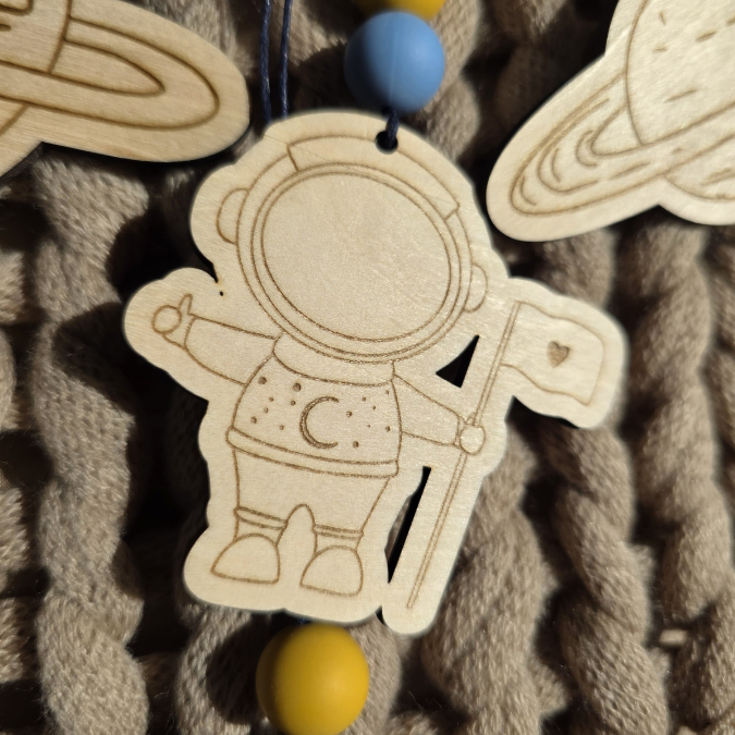 SVG Laser Datei Gravur Weltraum Rakete Kinderzimmer Kinder Baby Dream Big Astronaut Laserdatei Plotterdatei Sterne Mond Planeten – Bild 2