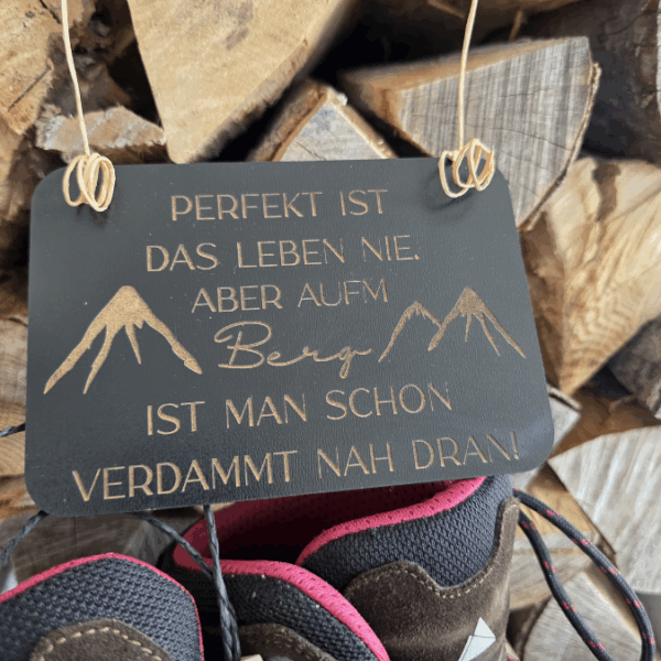 SVG Datei 4 Designs Schilder Berge Wanderlust Holzscheiben Bergverliebt Bergliebe Laserdatei – Bild 4