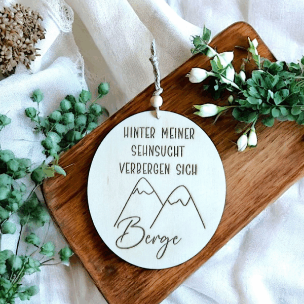 SVG Datei 4 Designs Schilder Berge Wanderlust Holzscheiben Bergverliebt Bergliebe Laserdatei – Bild 3