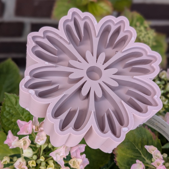 STL 3D Druck Datei Insektentränke Blume Blümchen Blatt für 8mm & 10mm Stäbe Bienentränke Schmetterlingtränke Garten Blumentopf Bambu Sommer