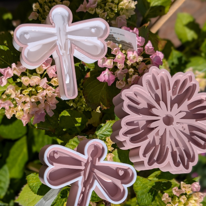 STL 3D Druck Datei Insektentränke Libelle für 8mm & 10mm Stäbe Bienentränke Schmetterlingtränke Garten Blumentopf Bambu Sommer – Bild 12