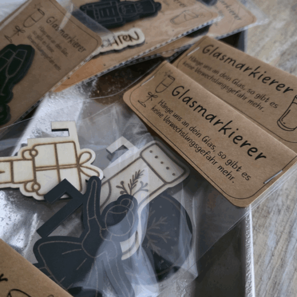 30Designs SVG Laserdatei 6 Glasanhänger Glasmarkierer Anhänger für Gläser und Tassen Weihnachten Silvester Winter Anti-Weihnachten SVG-Datei – Bild 9
