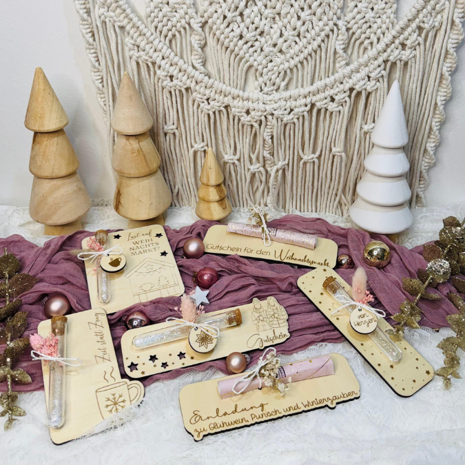 SVG Laserdatei 8 Designs Verpackung für Weihnachtsmarkt Gutscheine Weihnachten Geschenkidee Zeit statt Zeug Winter inkl Anhänger SVG Datei Einladung – Bild 26