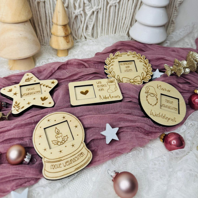 SVG Laserdatei 5 Designs Weihnachten Nikolaus Wichtel Halter für Küsschen Schokolade als Gastgeschenk kleines Mitbringsel SVG Datei – Bild 8