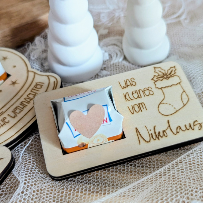 SVG Laserdatei 5 Designs Weihnachten Nikolaus Wichtel Halter für Küsschen Schokolade als Gastgeschenk kleines Mitbringsel SVG Datei – Bild 13