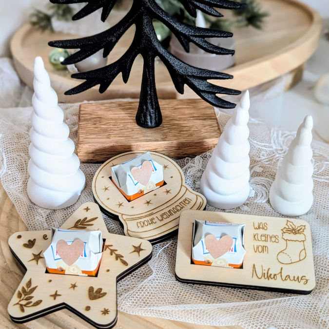 SVG Laserdatei 5 Designs Weihnachten Nikolaus Wichtel Halter für Küsschen Schokolade als Gastgeschenk kleines Mitbringsel SVG Datei – Bild 14