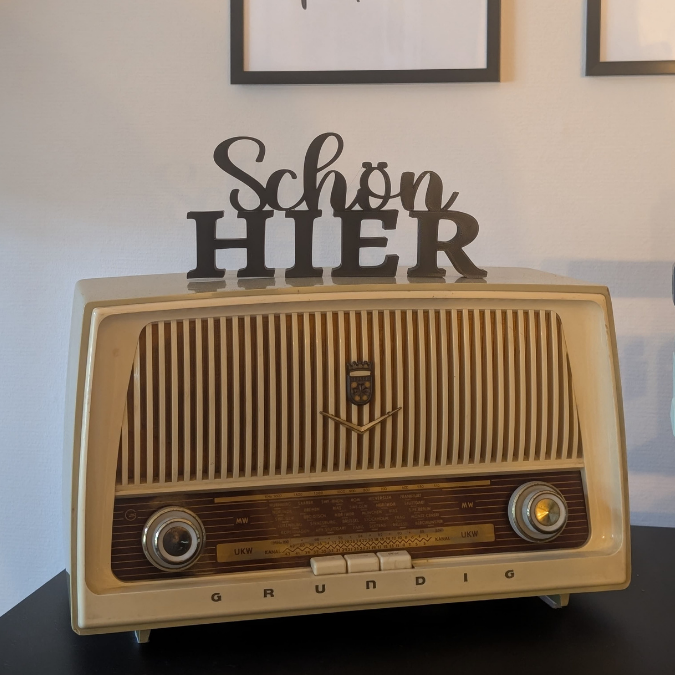 STL 3D Druck Datei Aufsteller Schriftzug Statement "Schön hier" 3D-Druck Datei – Bild 8