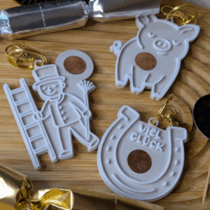 STL 3D Druck Datei Glücksbringer Glückscent Halter für 1 Cent Münze Silvester Mitbringsel 3D-Datei 3D-Druck Vorlage Kleeblatt Glücksschwein