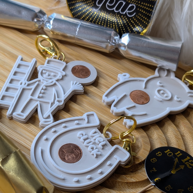 STL 3D Druck Datei Glücksbringer Glückscent Halter für 1 Cent Münze Silvester Mitbringsel 3D-Datei 3D-Druck Vorlage Kleeblatt Glücksschwein – Bild 5