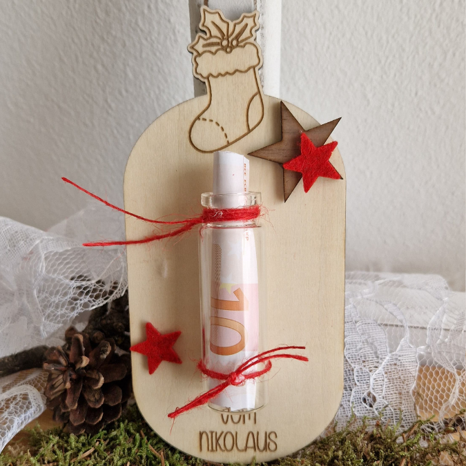 6 Designs Laserdatei Halter für Geldgeschenke, Gutscheine und Kleinigkeiten Weihnachten Nikolaus Christkind Wichtel SVG Datei inkl Gravuren – Bild 8