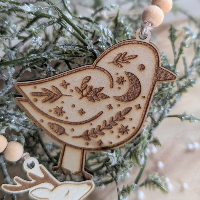 SVG Laserdatei Wintermagie Skandi Anhänger und füllbar mit Geld od Blumen Weihnachten kleines Mitbringsel SVG Datei Reh Hirsch Haus Floral – Bild 8