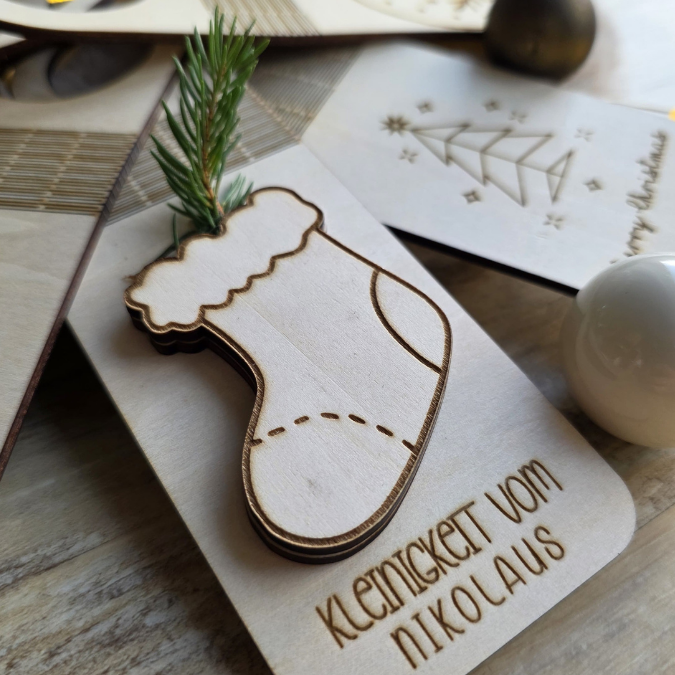 SVG Laserdatei Weihnachten 14 Designs Flaschenanhänger Weinflaschen Anhänger Weinflaschenanhänger Flexwood Flexibles Holz SVG Datei Nikolaus Christkind – Bild 6