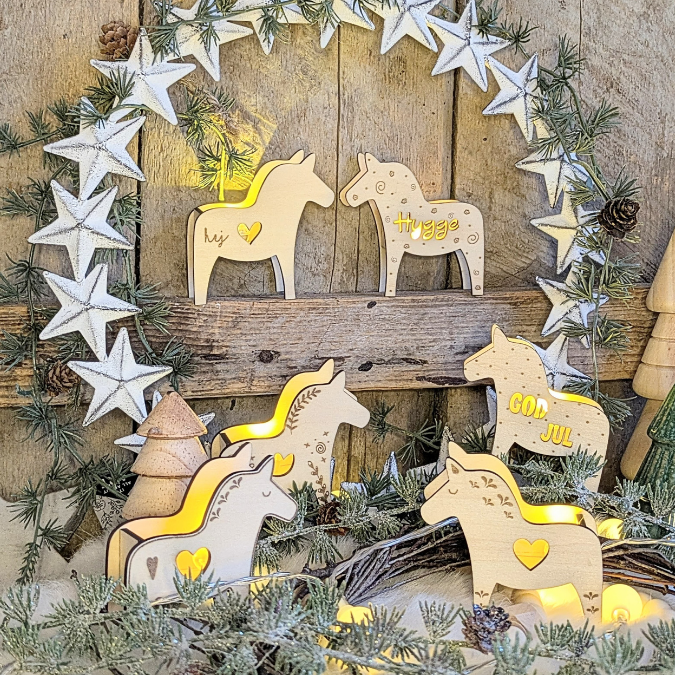 SVG Laserdatei 6 Designs Dala Mini Dalapferd zum füllen mit Blumen Geld oder Ballonlicht Mitbringsel Skandi Scandichristmas SVG-Datei – Bild 3