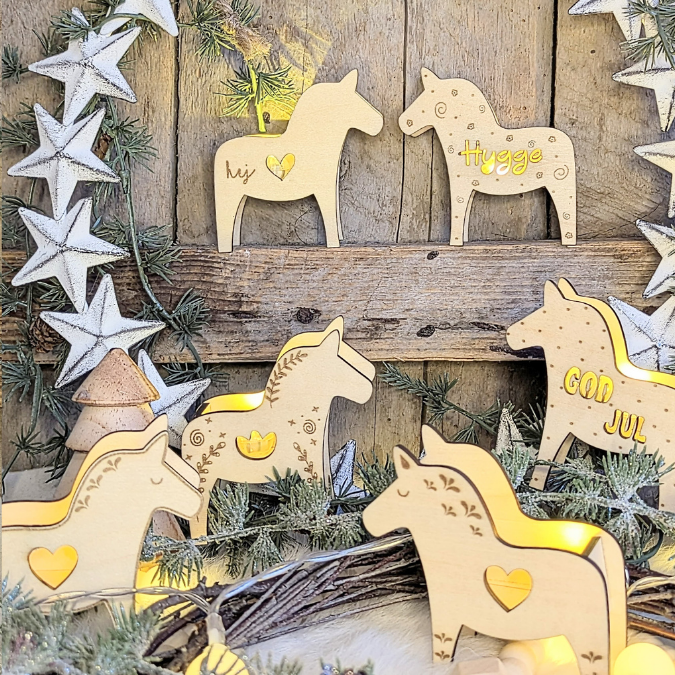 SVG Laserdatei 6 Designs Dala Mini Dalapferd zum füllen mit Blumen Geld oder Ballonlicht Mitbringsel Skandi Scandichristmas SVG-Datei – Bild 26