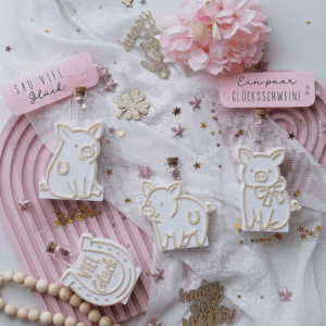 STL 3D Druck Datei Glücks Motive für Reagenzglas Blumen Kerzen oder Geld Glücksbringer Geschenkidee Glücksschwein Hufeisen Silvester Deko