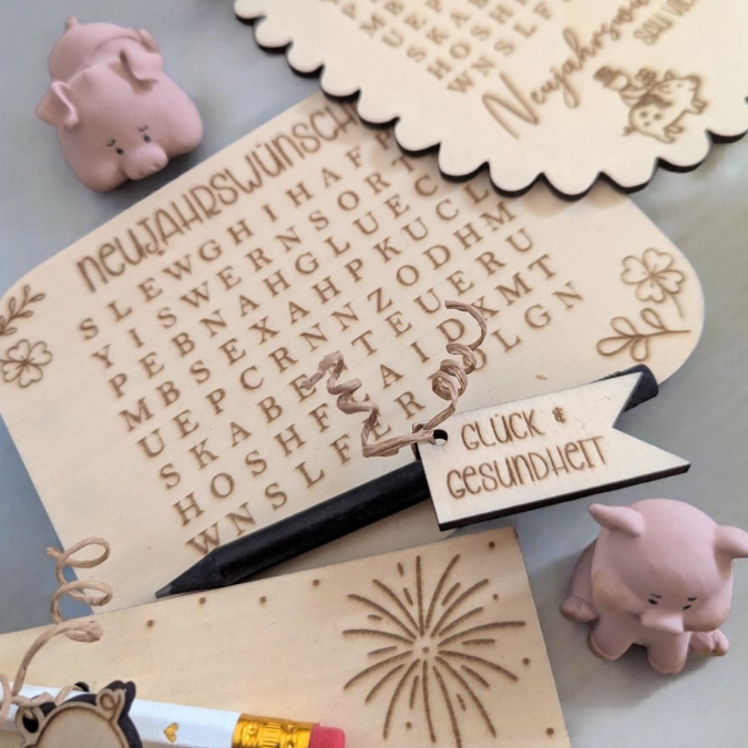 SVG Laserdatei Neujahreswünsche zum selber suchen Silvester Glück Glücksbringer Mitbringsel Silvester Neujahr Datei Kreuzworträtsel Laser – Bild 13