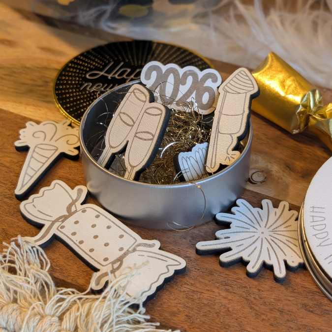 SVG Laserdatei 6 Designs Mini Silvesterparty Streudeko Silvester Neujahr Jahreswechsel Party to go Kleinigkeit Mitbringsel SVG Datei – Bild 13